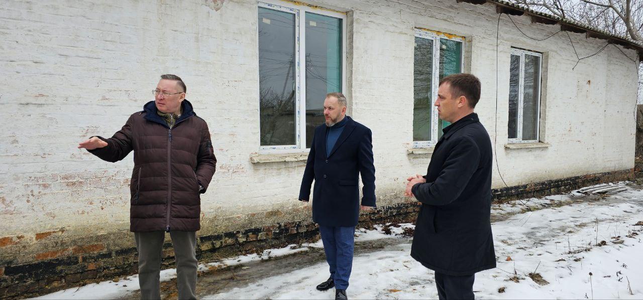 Представители Марий Эл и Куйбышевского муниципального округа осмотрели будущий цех в Розовке.