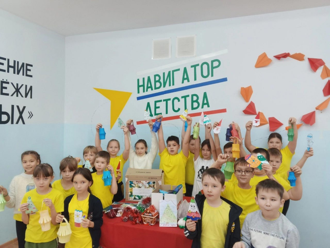 Знаменская школа Республики Марий Эл готовит подарки для учеников Куйбышевского округа .