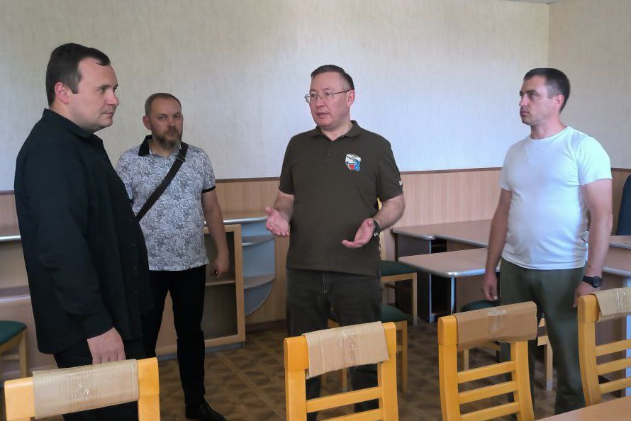 Евгений Петрович Кузьмин посетил подшефный Куйбышевский муниципальный округ.