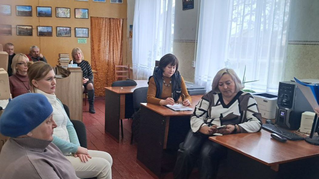 В Куйбышево прошло заседание клуба &quot;Жемчуг ПриаZовья&quot;.