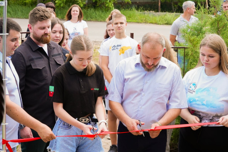 Первый молодежный центр открылся в поселке Куйбышево. Первый молодежный центр открылся в поселке Куйбышево.